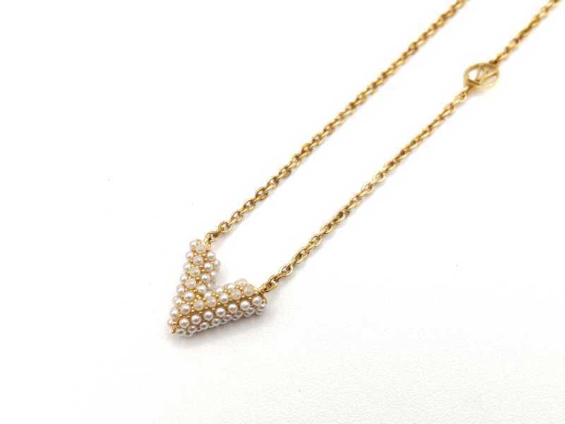 ルイヴィトン買取　エセンシャルVゴールドペルル